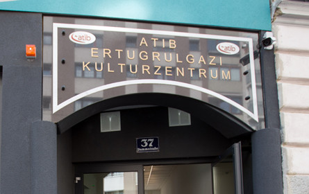 "Tritt gegen Pressefreiheit"