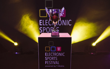 Stronger together: die größte eSports-Roadshow Österreichs