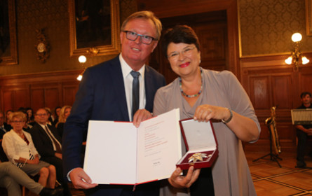 Silbernes Ehrenzeichen für Peter Schaider