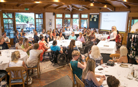 Golf und Geschäft: „Women's Business Lounge“