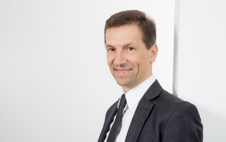 BMW kooperiert mit TTTech Auto