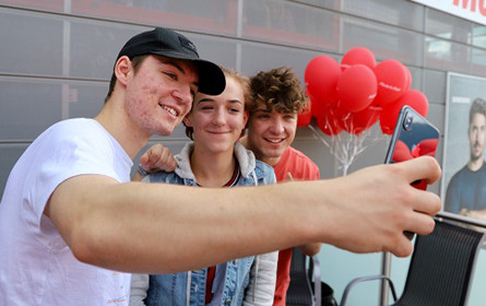 Spaß mit den Lochis bei MediaMarkt Innsbruck