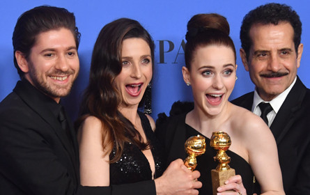 Bei den Emmys räumt "Mrs. Maisel" ab
