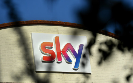 Comcast setzt sich bei Bieterschlacht um Sky durch