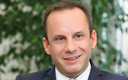 „Digitaler Brückenbauer”