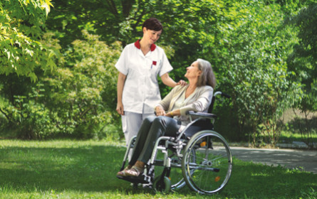 Österreich sucht „PflegerIn mit Herz“