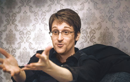 Edward Snowden - Held oder Verräter?