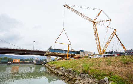 Logistik für die Voestbrücke in Linz