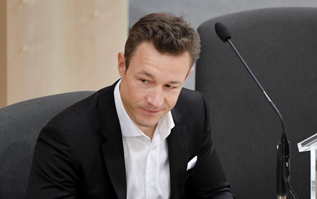 Blümel verspricht rasche Umsetzung der neuen Medien-Richtlinie