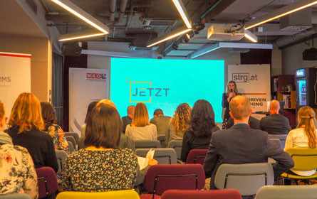 Jetzt Voice-Konferenz: Möglichkeiten digitaler Sprachsteuerung