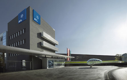 AVL und Comau arbeiten zusammen