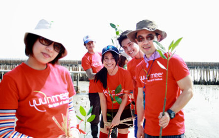 Yuu’n Mee spendet für Mangrovenwälder zu Weihnachten