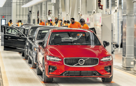 Volvo enthüllt neue Premium-Limousine S60