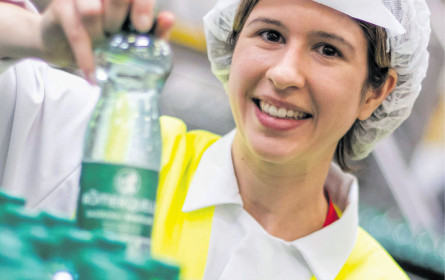 Coca-Cola HBC auf schlankem Fuß