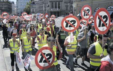 Wem die zwölfte Stunde schlägt