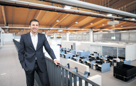 Hofer: Wo digital und stationär heftig flirten