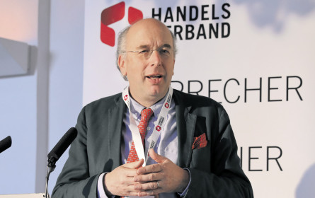 Handelsverband warnt vor Packerlflut aus China