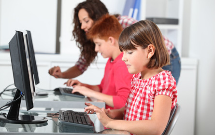 Neuer Ratgeber zum technischen Kinderschutz im Internet