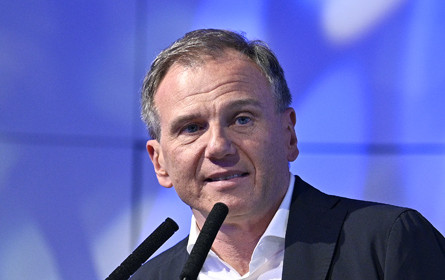 Armin Wolf als "Journalist des Jahres" geehrt