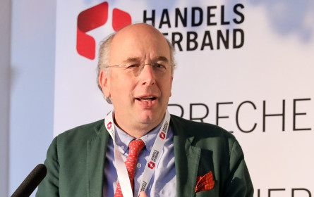 Handelsverband begrüßt Paket an wichtigen Schritten