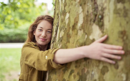 Tchibo und Mutter Erde: Aktive Partnerschaft für den Umweltschutz