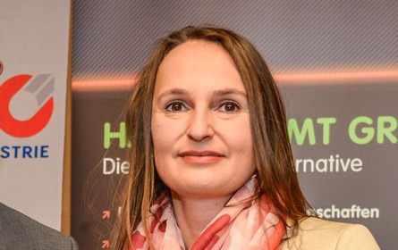 Plastiksackerlverbot: Symbolische Scheinlösung statt nachhaltiger Umweltpolitik