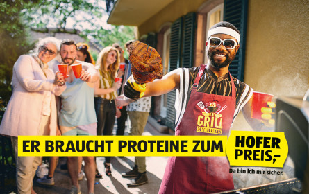 Hip Hop meets Hofer: „Alles andere ist overpriced, nur nicht der Hofer-Preis“  