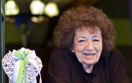 Die letzten "Liebesg'schichten" von Elizabeth T. Spira starten