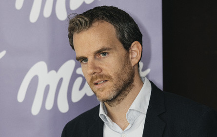 Milka setzt in neuer Kampagne auf Alpenmilch