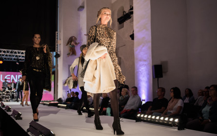 Fashionshows und großes Gewinnspiel zur ShoppingNight am 6. September