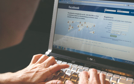 Google und Facebook: Nicht für Wahlwerbung in Russland verantwortlich