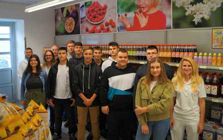 12 junge Talente starten bei Spitz ins neue Lehrjahr