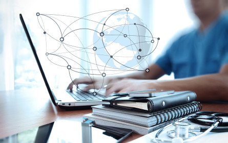 e-Rechnungen können weltweit 495 Milliarden Blatt Papier sparen