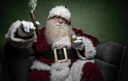 Facebooks Kampf gegen Kultur und gesellschaftliche Anliegen: Wird auch bald das Christkind verboten?