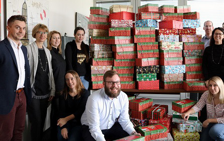 280 Geschenke für bedürftige Kinder