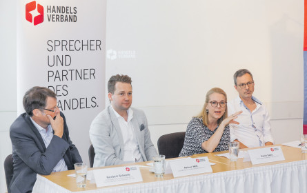 „Wir haben es satt, immer nur zu warten”