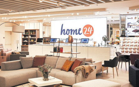 Home 24 tiefer im Minus