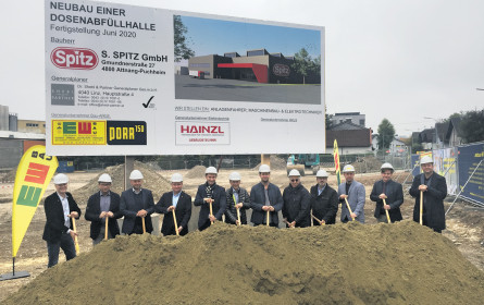 Spitz setzt Spatenstich