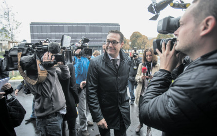 Ein fliehender Wechsel: Strache wird PR-Berater