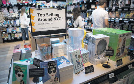 Amazon Fresh goes big