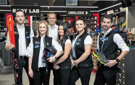 Hervis neu in Seewalchen