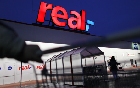 Betriebsrat der Metro-Tochter Real sieht 10.000 Jobs in Gefahr