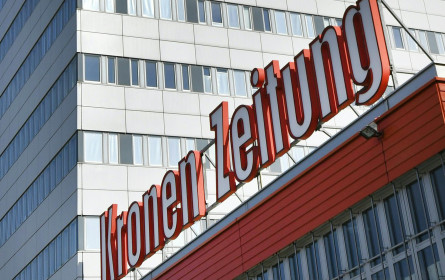 "Krone"-Konflikt - Bundeswettbewerbsbehörde befasst Kartellgericht