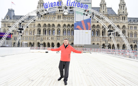 Der Wiener Eistraum feiert seinen 25. Geburtstag und Bürgermeister Michael Ludwig war der erste Gratulant