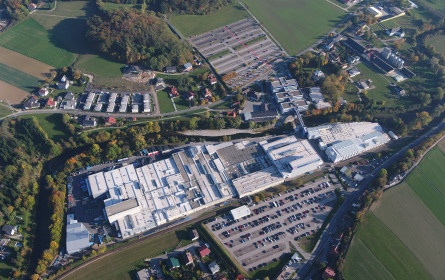 ZKW erweitert Logistikzentrum in Wieselburg