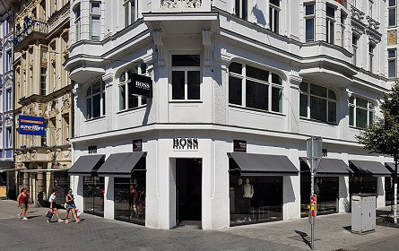 Modekonzern Boss holte im Weihnachtsgeschäft auf