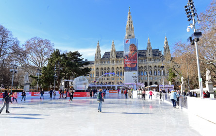 Coole Unterhaltung bei frühlingshaftem Wetter