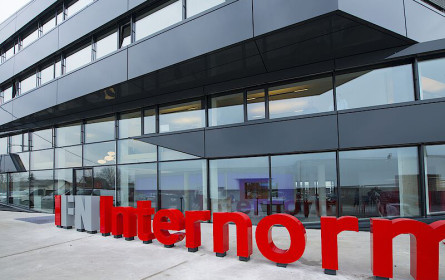 Internorm kooperiert mit Branchenprimus Jung von Matt/Donau
