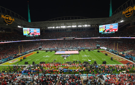 Trump und Bloomberg lieferten sich Werbeduell