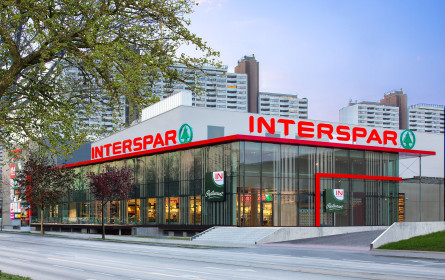 Rundum modernisierter Interspar im Center Alt-Erlaa